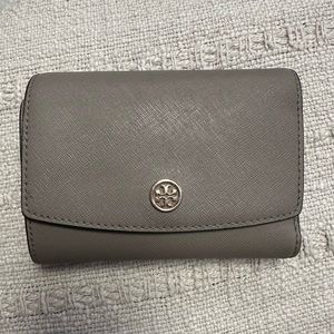 Tory Burch wallet
